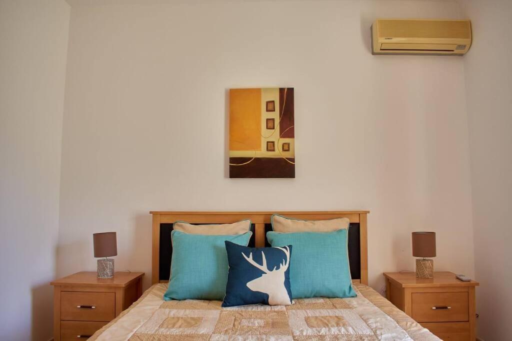 סנטה מריה Apartamento T3 Encantador Com Piscina Wifi E Perto De Praia מראה חיצוני תמונה