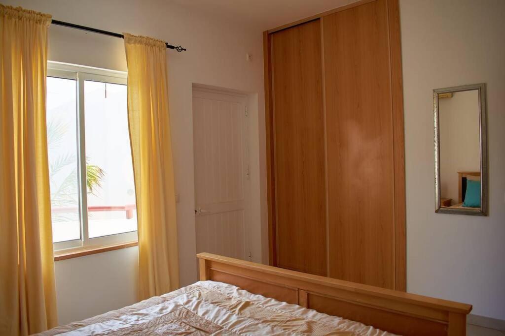 סנטה מריה Apartamento T3 Encantador Com Piscina Wifi E Perto De Praia מראה חיצוני תמונה