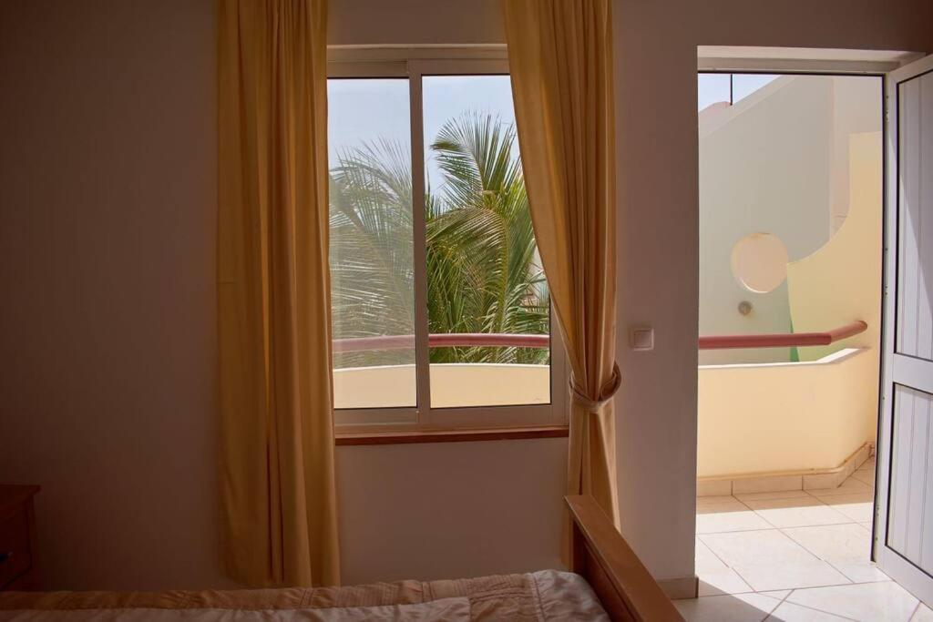 סנטה מריה Apartamento T3 Encantador Com Piscina Wifi E Perto De Praia מראה חיצוני תמונה
