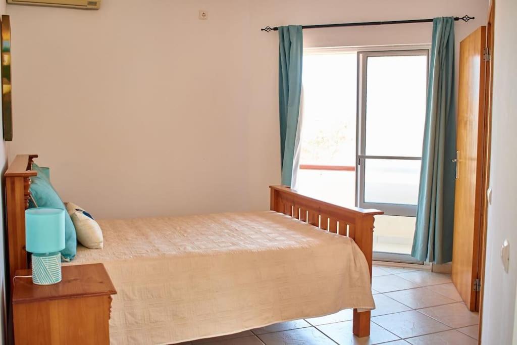 סנטה מריה Apartamento T3 Encantador Com Piscina Wifi E Perto De Praia מראה חיצוני תמונה